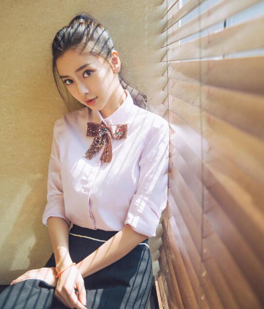 八公举：纽约街头，“粉色马尾Girl”李沁邂逅“Baby碎马尾少女”杨幂