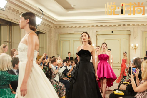 巴黎高定大秀震撼来袭 《悦时尚》引领行业标杆
