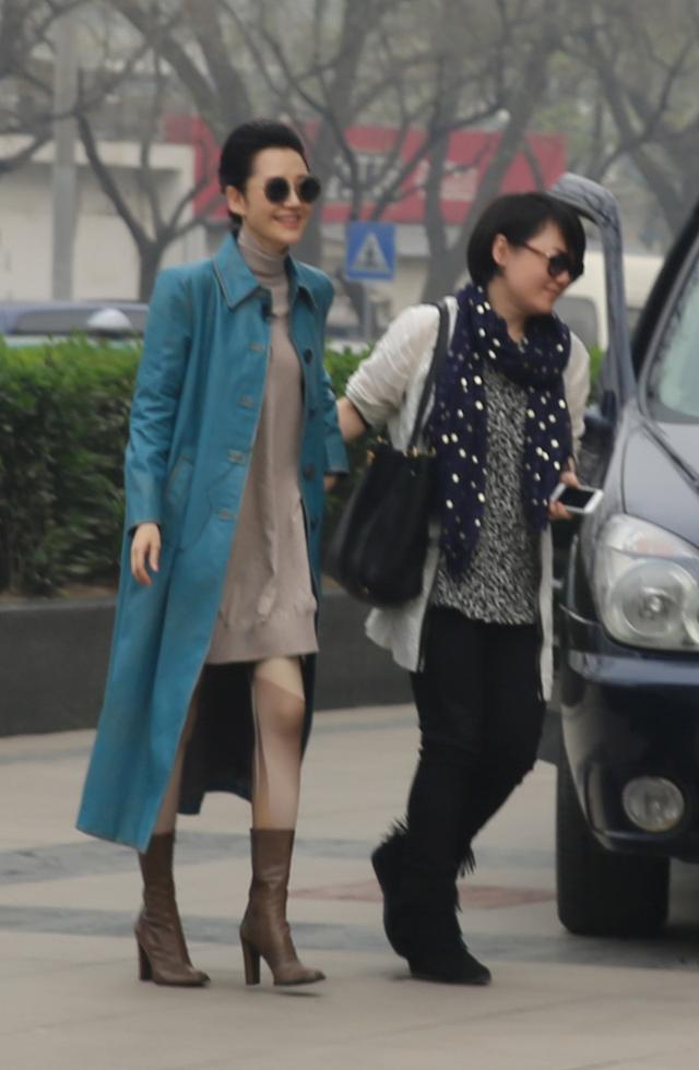 风衣达人许晴 只要浪漫不要凌乱