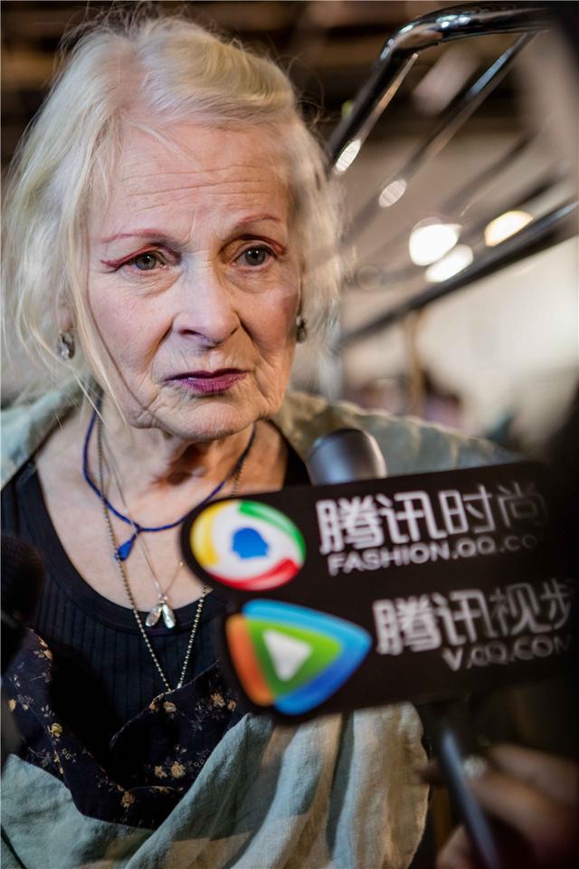 Vivienne Westwood独家专访:希望人们少买垃圾服装(图1) Vivienne Westwood独家专访:希望人们少买垃圾服装(图1)