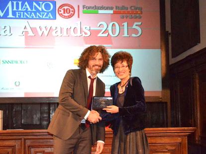 意大利年度中国奖颁奖 绽放的totwoo智能珠宝