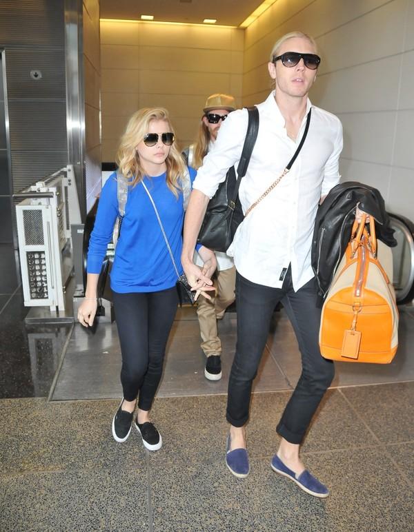 比情侣装还<em>时尚</em> 超杀女和哥哥的<em>兄妹</em>造型_<em>时尚</em>