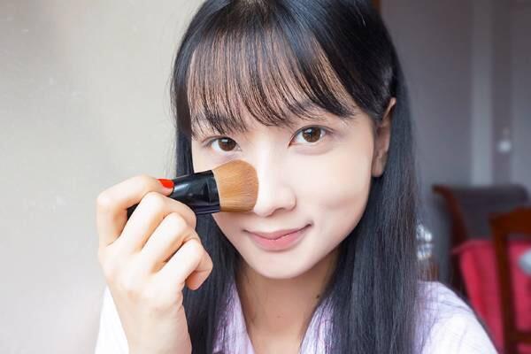 丑女大翻身 真实对比告诉你化妆的恐怖所在