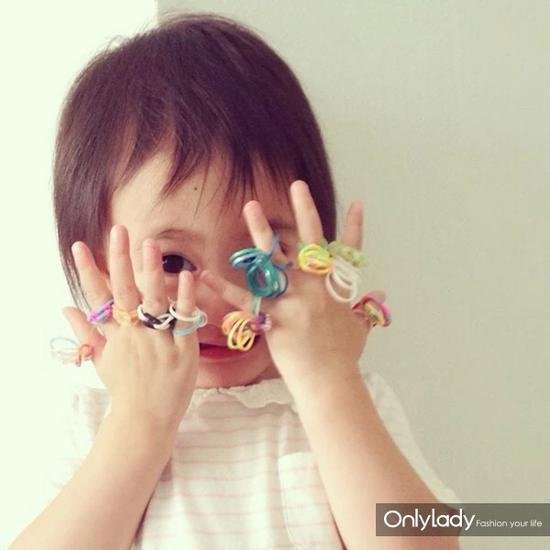 这些00后个个都不是省油的灯_时尚_腾讯网