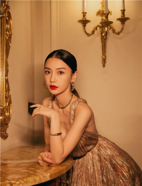 中国区品牌大使 杨颖 dior迪奥香氛世家大使 杨采钰 和一众潮流达人们