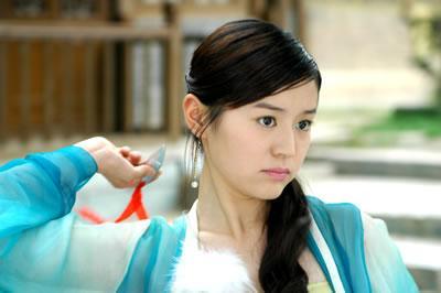 她走红后离奇消失，如今32岁再现身，依旧惊艳