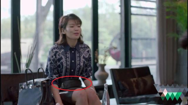 刘涛暴露“游泳圈” <wbr>原来女明星也有这样的身材缺陷 刘涛暴露“游泳圈” 原来女明星也有这样的身材缺陷