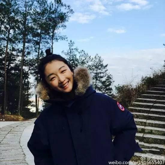 冬天这么穿美丽又保暖,我想和你一起走过寒冬