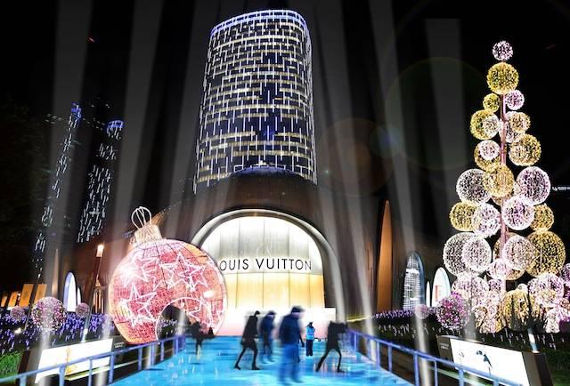 全球最美圣诞橱窗 逛遍六大城市寻找答案
