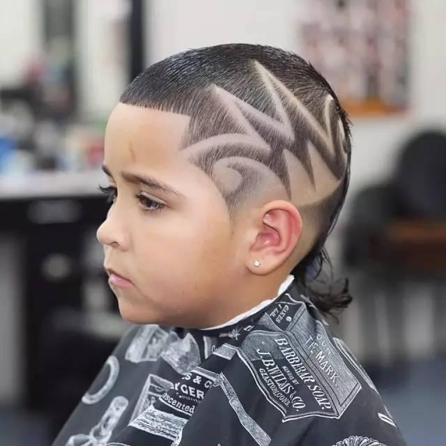 男士发型雕刻 潮范儿十足