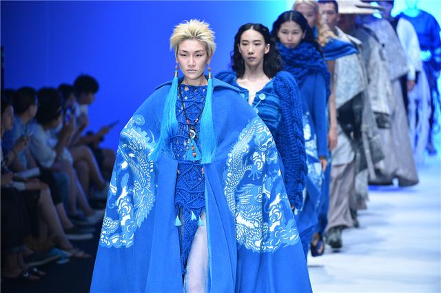 N23°E113° 华南农业大学艺术学院毕业生作