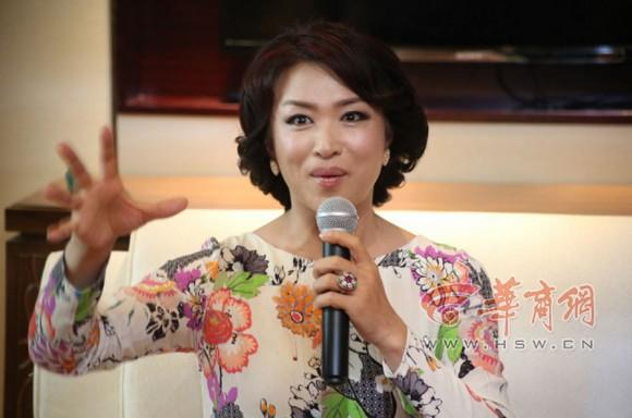 变性人金星:性生活就是最好的美容