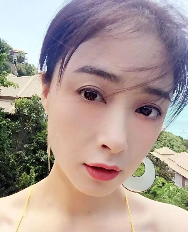 蒋欣演15岁少女图片