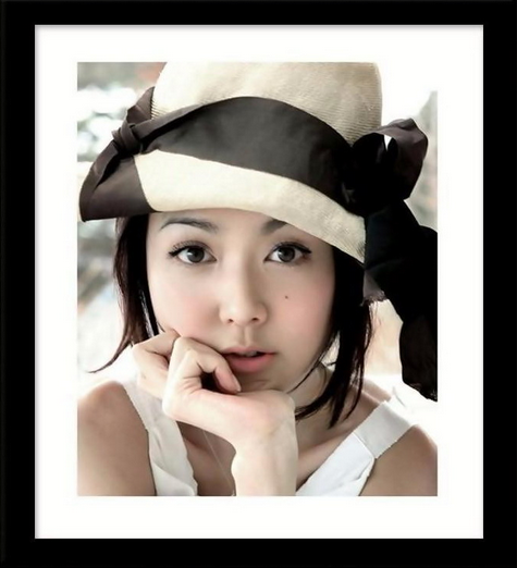 脸上有痣不影响颜值的女明星们