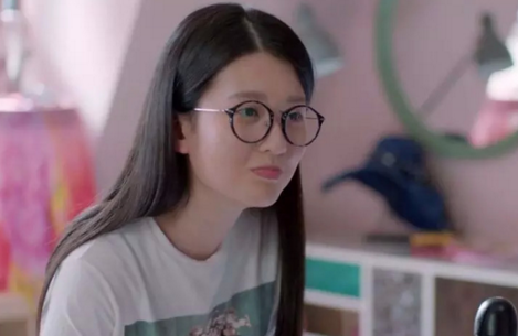 你们都认为欢乐颂里曲妖精最会穿，然而穿的最美的却是关关