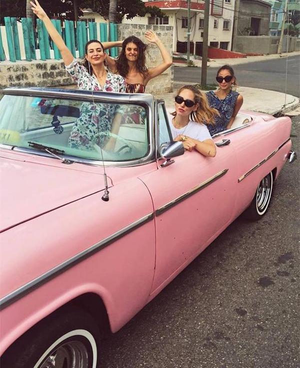 这些风格多样的单品 都可以拿来配你的牛仔