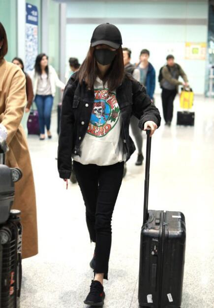 穿这双鞋,跟景甜一起在春日燥起来!