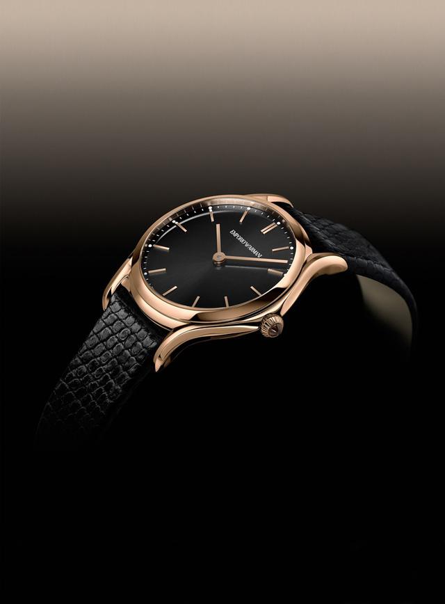 GIORGIO ARMANI展出瑞士制造腕表系列