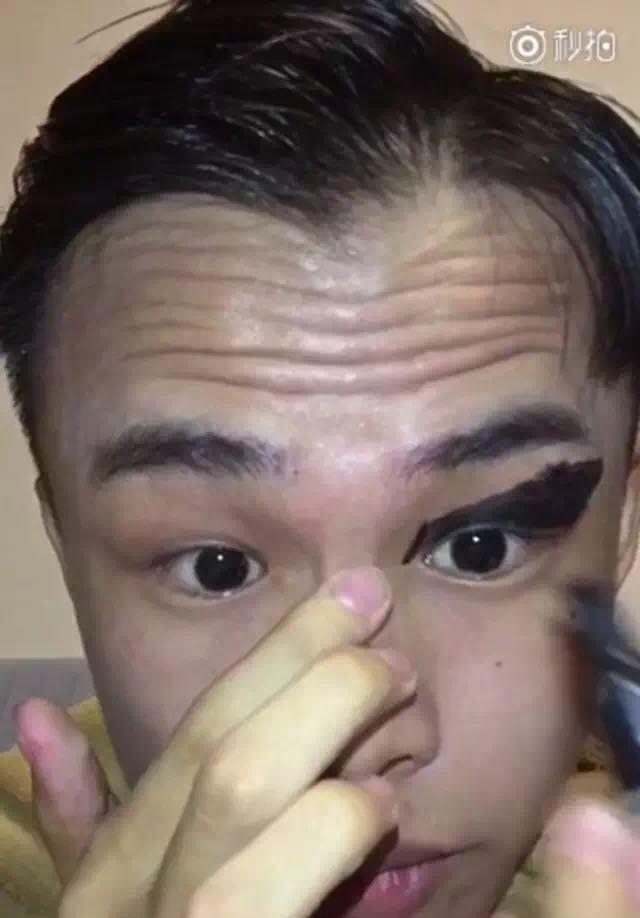 黄轩的双眼皮辣眼睛!看单眼皮星人如何妆起一片天!