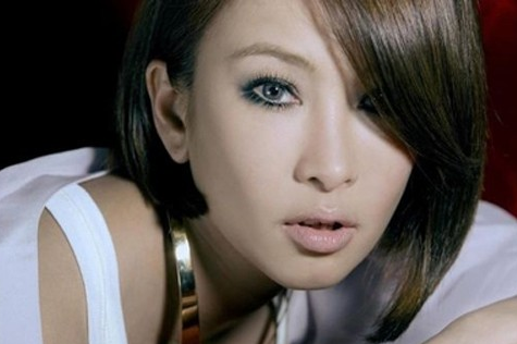 周董恋情成正果 昆凌妆容PK绯闻女友胜