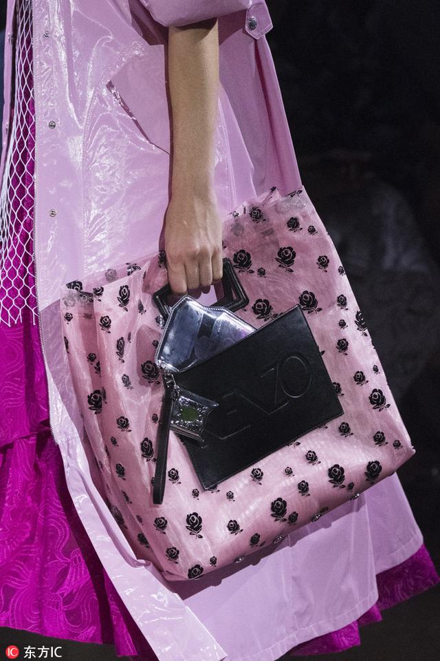 KENZO 2019春夏秀场,把明朗春光穿上身的优