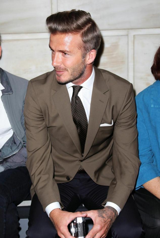 高富帅<em>发型</em>指南 男神教你造出高富帅造型_时尚