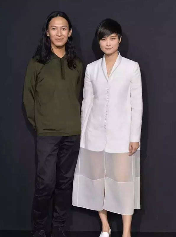 李宇春出道十年,如何从歌手变成时尚界it girl