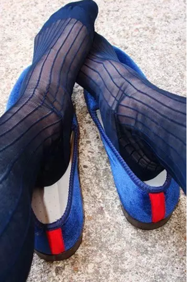 型款 | 什么?你们的老公TOP竟然穿丝袜!