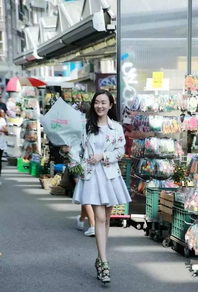 女人活成霍思燕这样就刚刚好