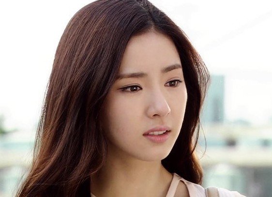 尹恩惠朴信惠皆素颜 韩剧女王爱裸妆