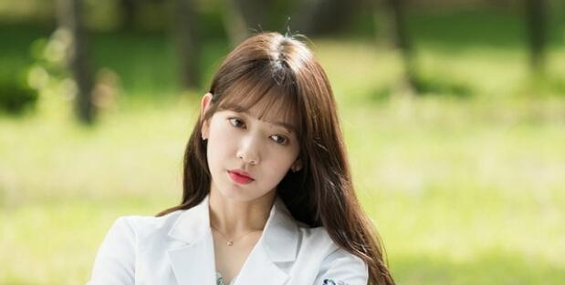 郑秀晶、郑秀妍、林允儿……都中了换发色的“毒”!_时尚_腾讯网