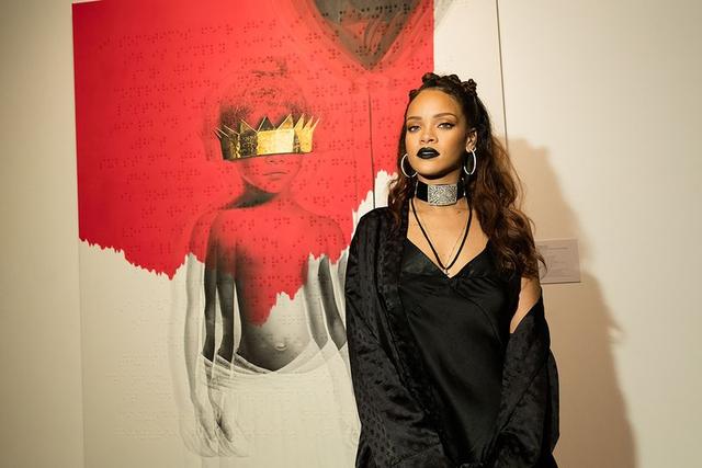 rihanna(蕾哈娜)新专辑终于出了 依旧性感火辣