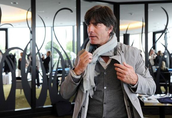 德国队主帅尤阿希姆勒夫 史上最帅气教练_时尚_腾讯网