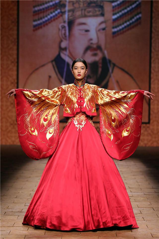 解读中国时装周:中国风红遍秀场