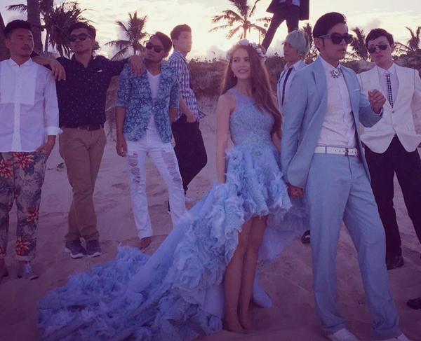 周董喜当爹 昆凌怀孕光长肚子不长肉_时尚_腾讯网