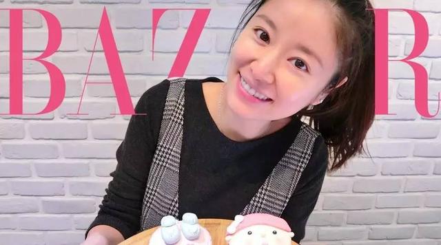 林心如素颜直播化身段子手,芭姐却全程盯着光