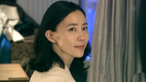 我的恐怖妻子 魔女必杀技其实是一张少女颜_时