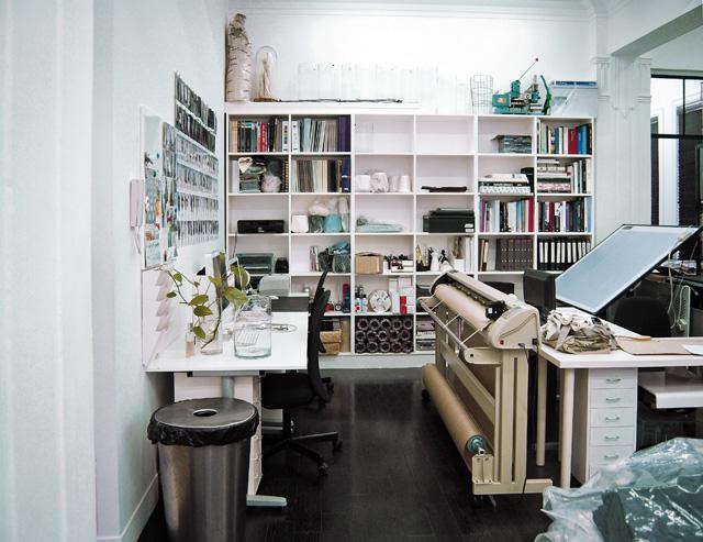 艺术家的工作室一:邱昊的中央上海惜物精神_时尚_腾讯网