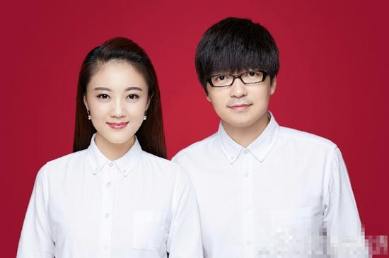 玖月奇迹两成员领证结婚 曾参加过春晚演出,王小玮王小海结婚照片