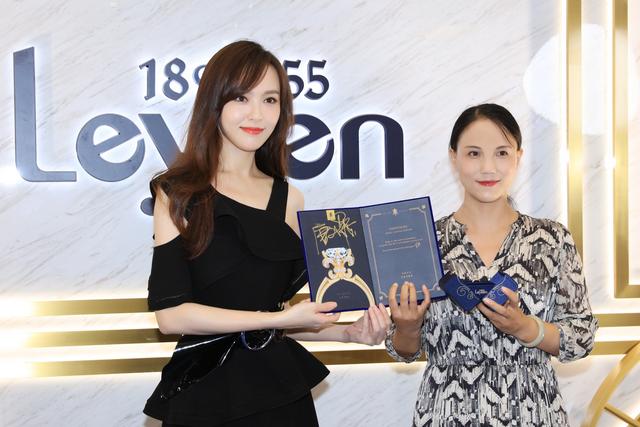 通灵珠宝荣耀升级 唐嫣发布莱绅通灵My Queen王室限量版