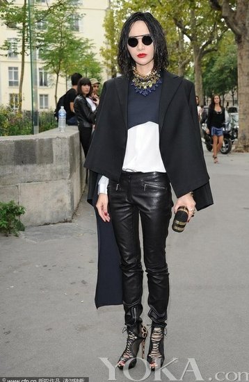 <em>尚雯婕</em>油头秒杀女神郭碧婷_时尚_腾讯网