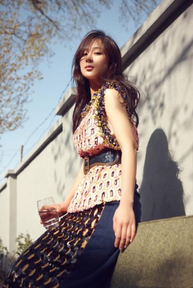 关晓彤、杨紫、娜比告诉你上热搜是本事，穿得美才是必杀技 风格偶像 图23