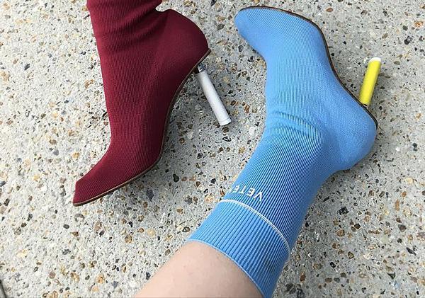 厉害|有了Vetements袜靴 袜子、靴子Say bye b