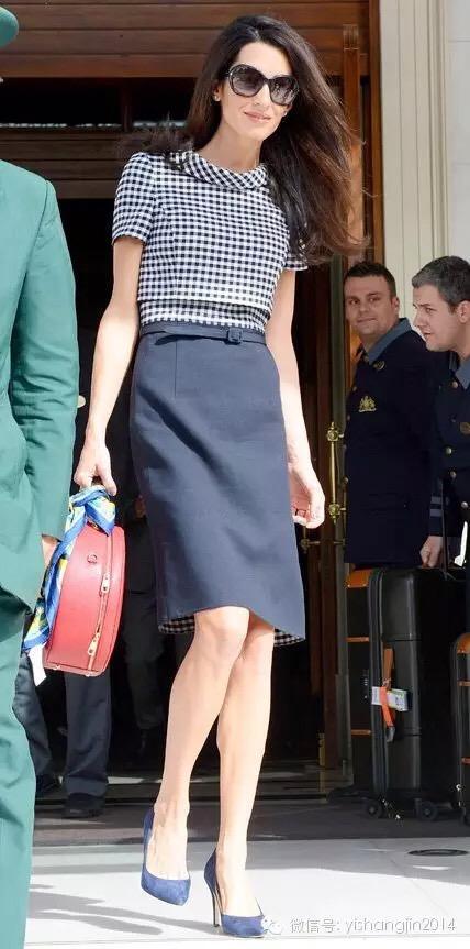 35岁美女律师告诉你这样穿衣既职业又有女人味_时尚_腾讯网