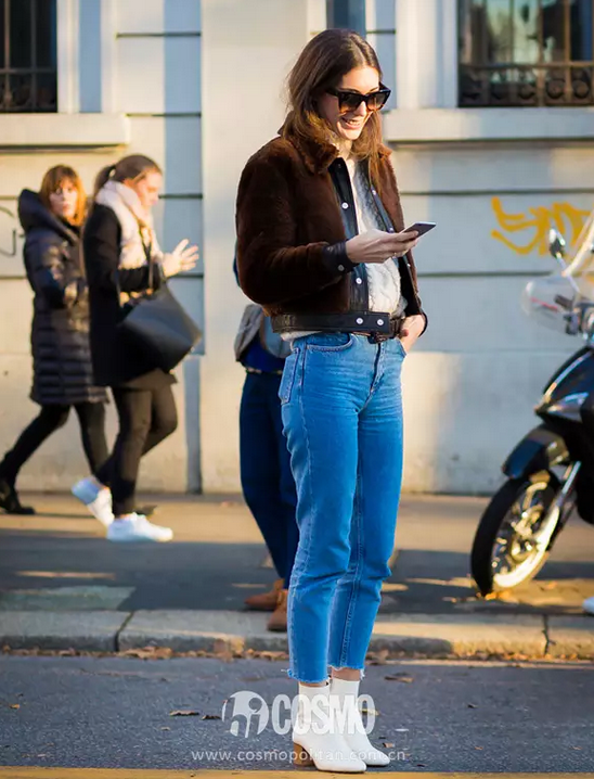 比小白鞋还百搭 怪不得时装精都爱这双鞋！