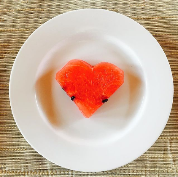 八公举:继90后“佛系减肥”被挖掘后,再也没人说我“比90后老 还比90后胖”了!