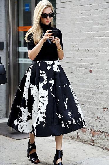 欧美街拍 最美不过油画印花裙