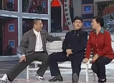 如果把当下的时髦都穿回老家，你可能会迎来爹妈的猛烈吐槽