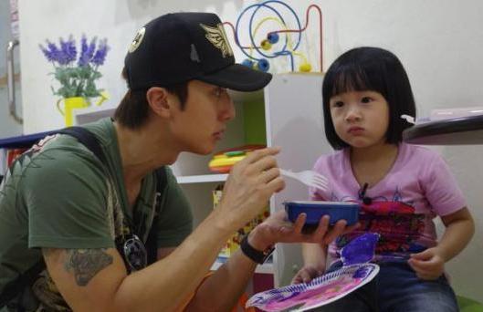 吴尊女儿PK韩小野 谁为爸爸争得国民岳父