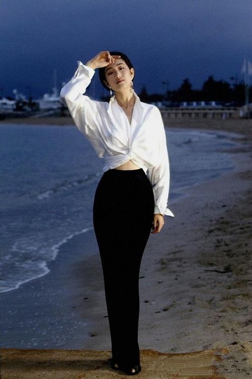 这条叫戛纳的红毯巩俐走了28年,李冰冰刘亦菲